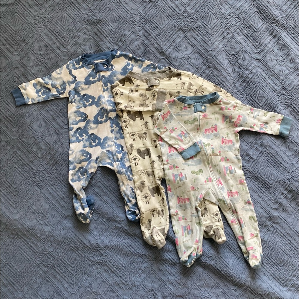 Burt’s Bees Baby Sleep & Play Bundle - Sz 3/6 Mo